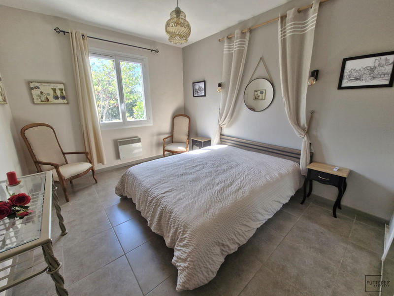 Villa - 181 m² - 6 pièces