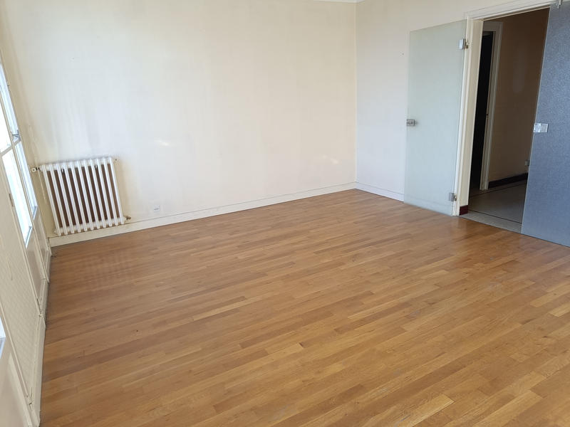 Appartement - 94 m² - 5 pièces