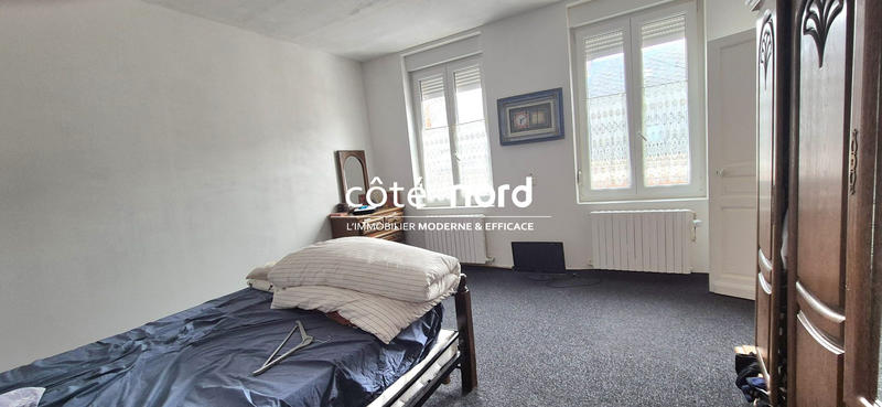 Maison - 250 m² - 7 pièces