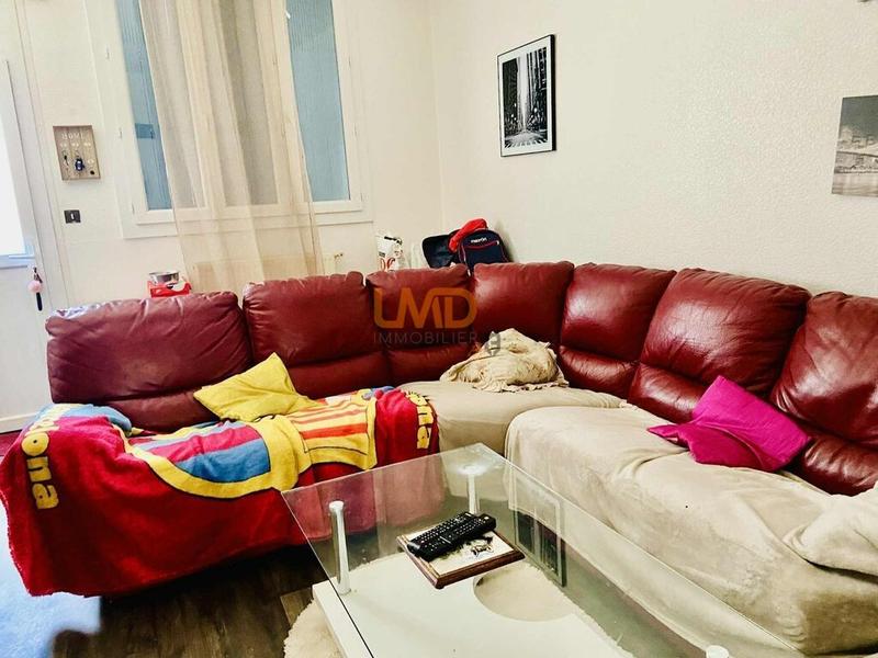 Maison - 180 m² - 11 pièces