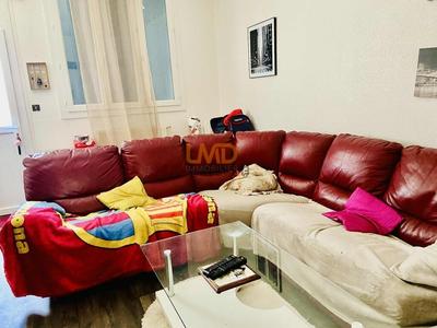 Maison - 180 m² - 11 pièces