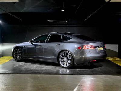 Tesla Model s 100 kWh Dual Motor