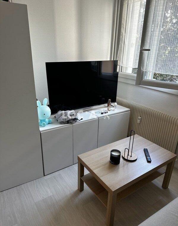 Studio - 15 m² - 1 pièce