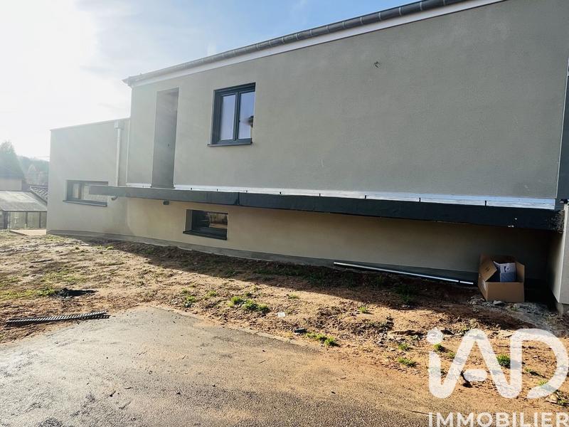 Maison - 106 m² - 5 pièces