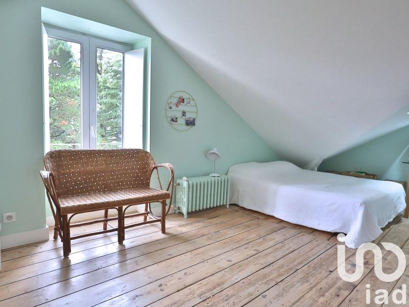 Maison - 224 m² - 8 pièces