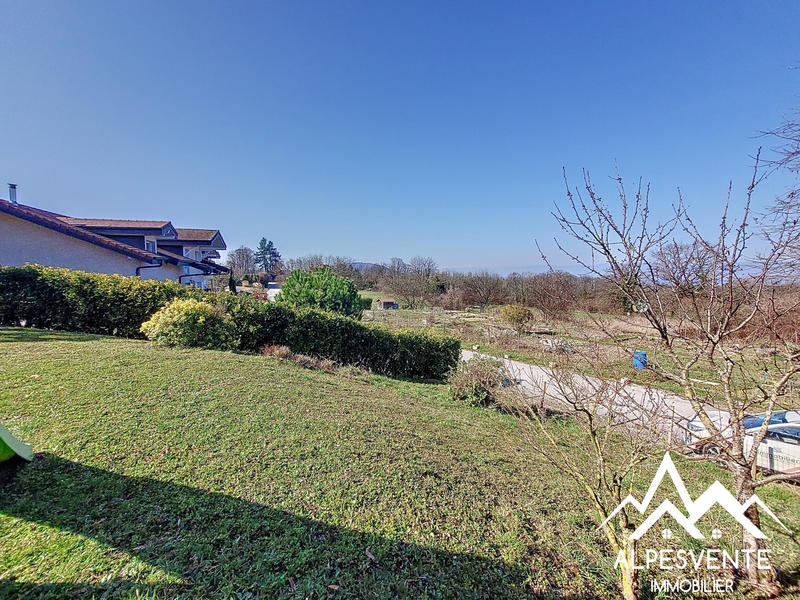 Maison - 102 m² - 4 pièces