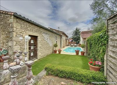 Maison ancienne - 90 m² - 5 pièces