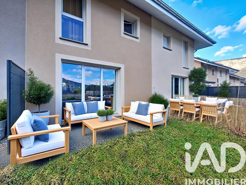 Maison - 60 m² - 3 pièces