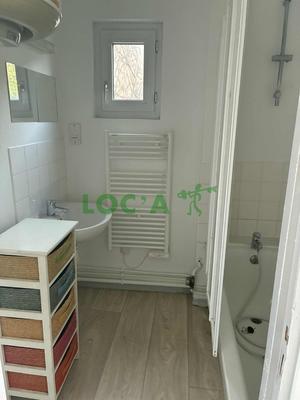 Studio - 28 m² - 1 pièce