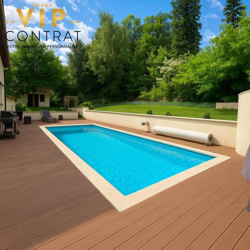 Demeure - 264 m² - 9 pièces