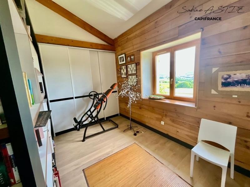 Maison - 185 m² - 6 pièces