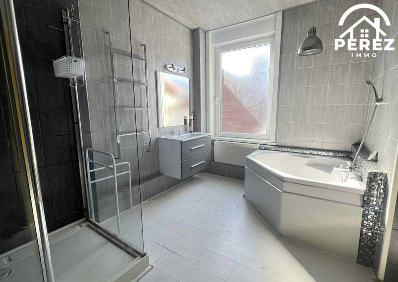 Maison - 128 m² - 4 pièces