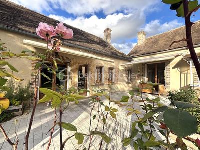 Propriété - 230 m² - 7 pièces