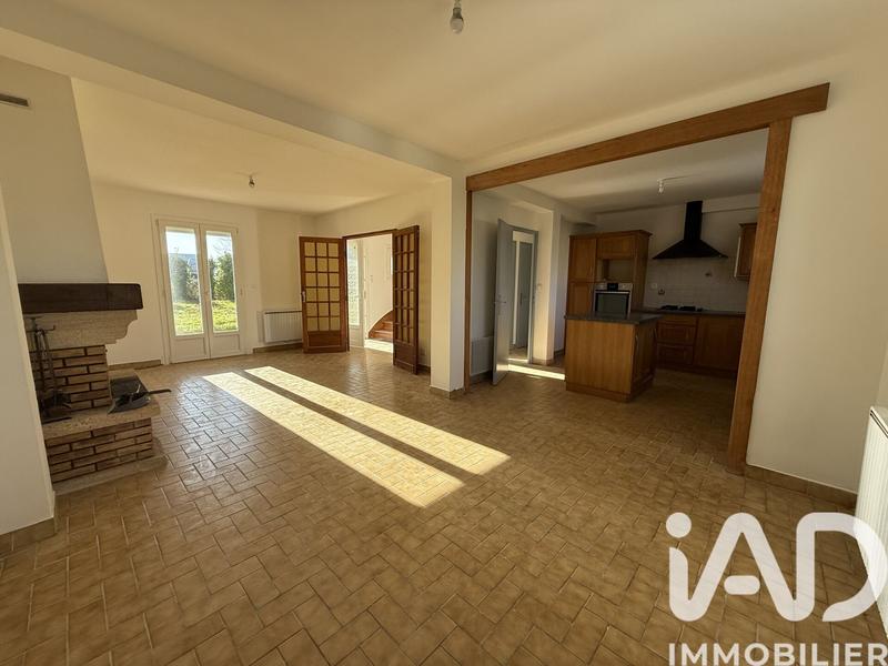 Maison - 113 m² - 9 pièces
