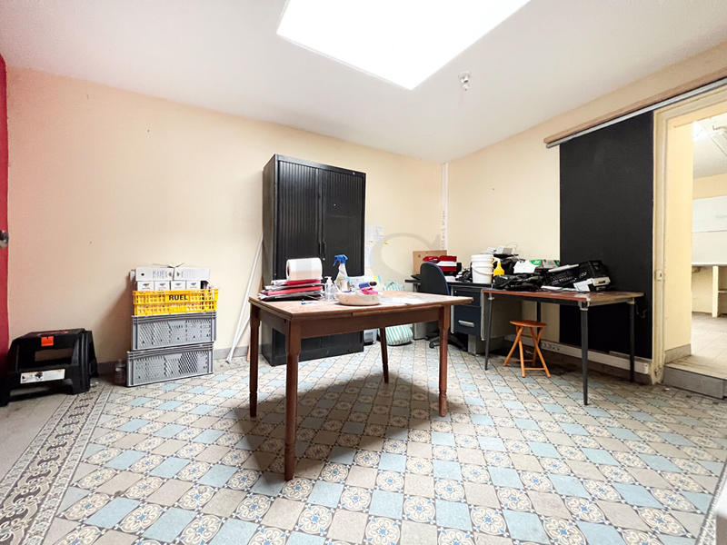 Immeuble - 6 pièces