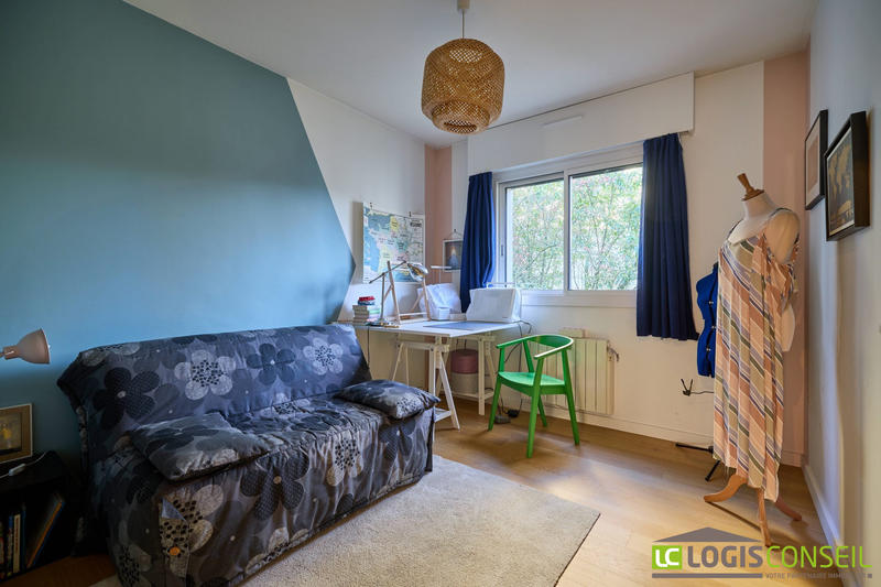 Appartement - 99 m² - 5 pièces