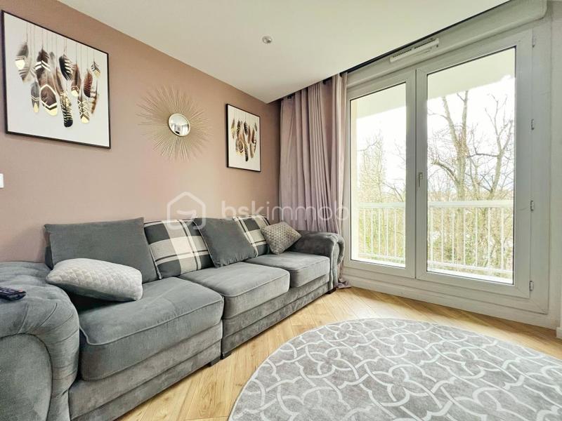 Appartement - 82 m² - 4 pièces