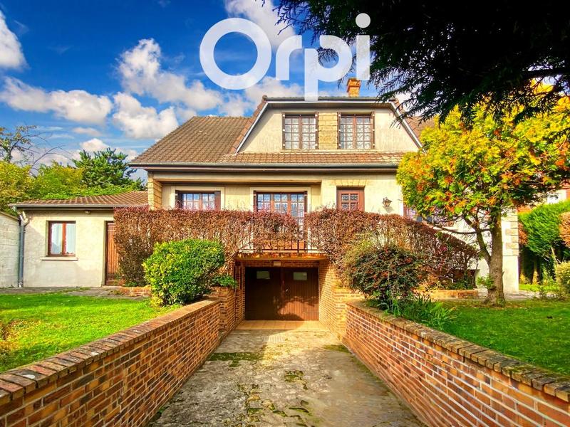 Maison - 159 m² - 7 pièces