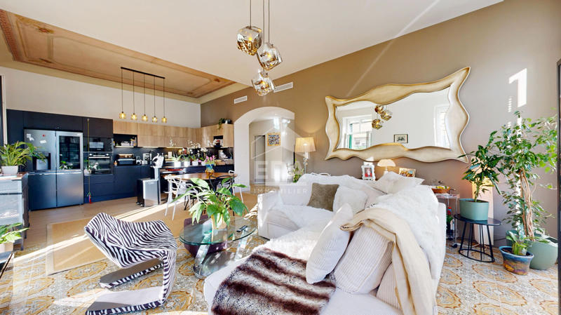 Appartement - 123 m² - 4 pièces