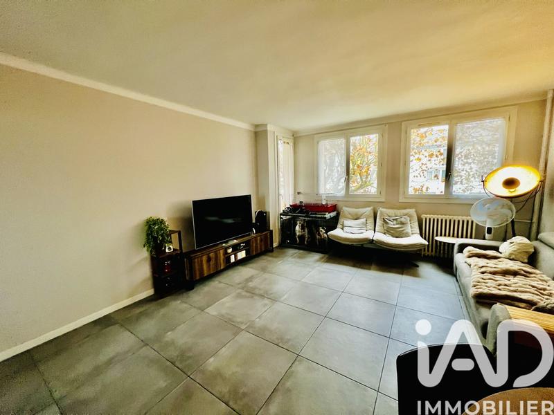 Appartement - 86 m² - 4 pièces