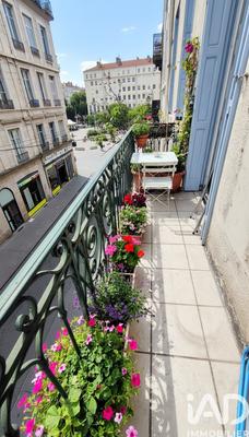 Appartement - 122 m² - 5 pièces