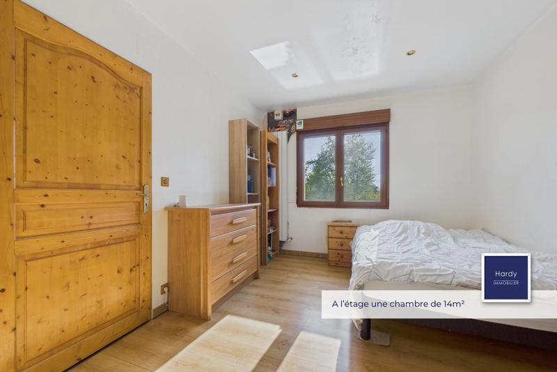 Maison - 266 m² - 9 pièces