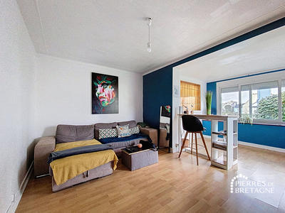 Maison - 93 m² - 6 pièces