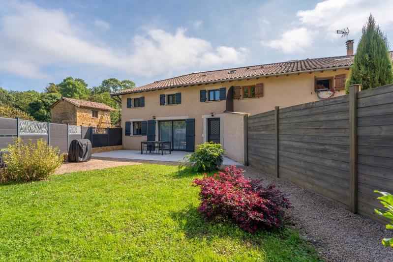 Maison - 95 m² - 3 pièces