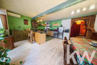 Maison en pierre - 160 m² - 8 pièces