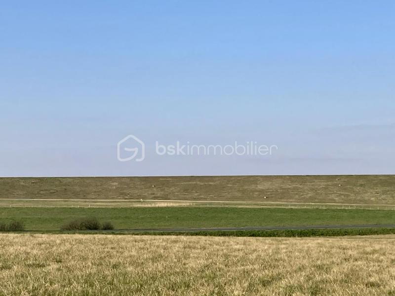 Terrain constructible - 600 m²