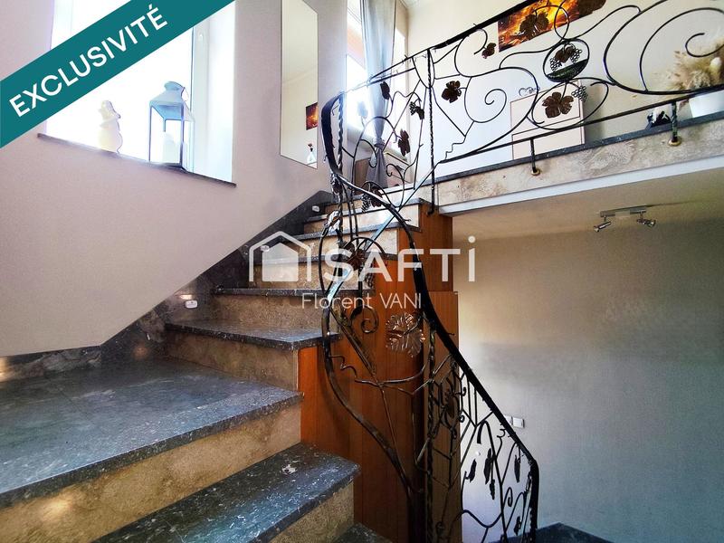 Maison - 179 m² - 7 pièces