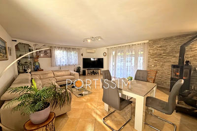 Maison - 130 m² - 4 pièces