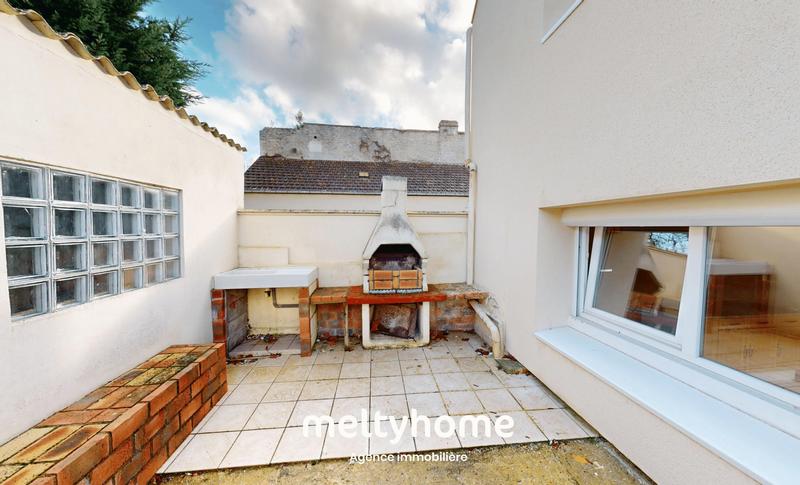 Maison - 92 m² - 5 pièces