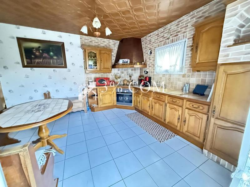 Maison - 102 m² - 4 pièces