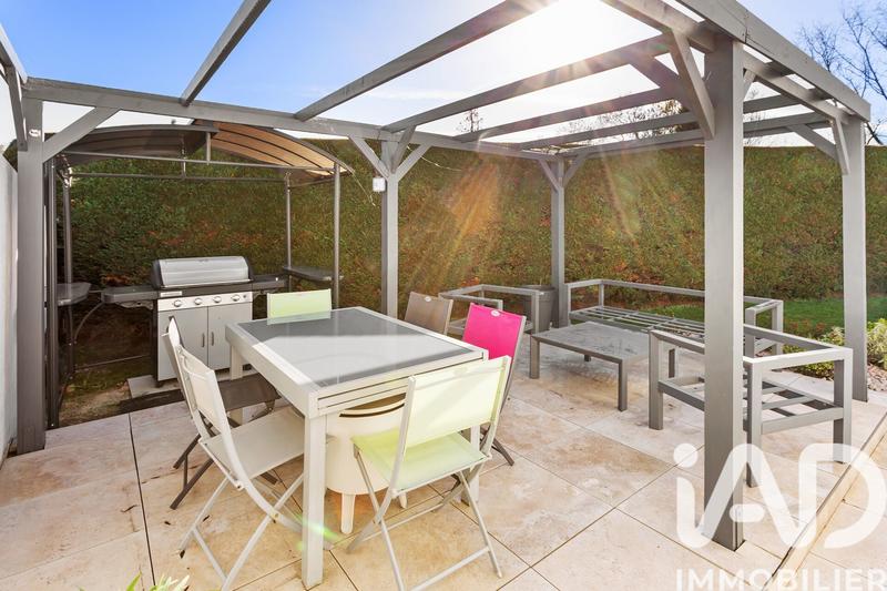 Maison - 88 m² - 4 pièces