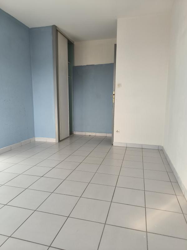 Appartement - 80 m² - 3 pièces