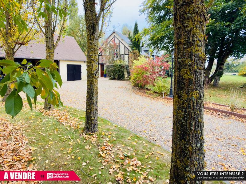 Maison - 230 m² - 8 pièces