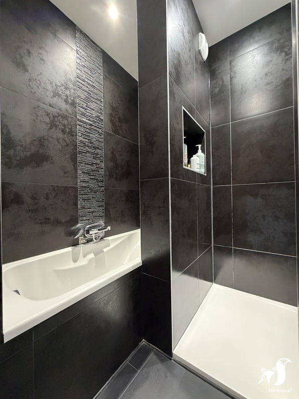 Maison - 170 m² - 1 pièce