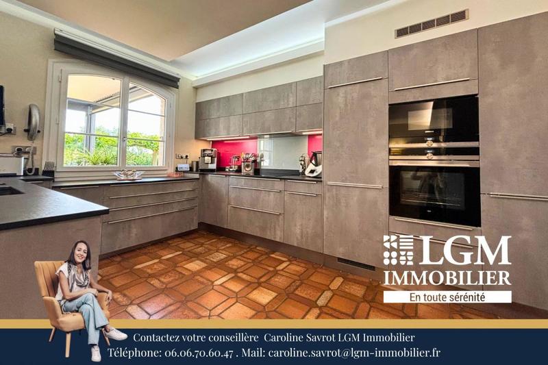 Maison - 144 m² - 4 pièces