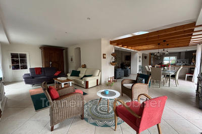 Maison - 170 m² - 5 pièces