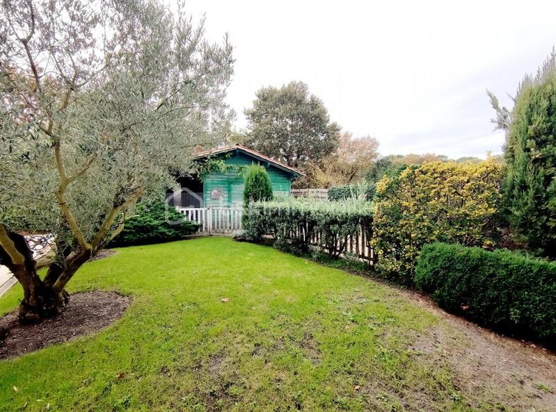 Villa - 204 m² - 6 pièces