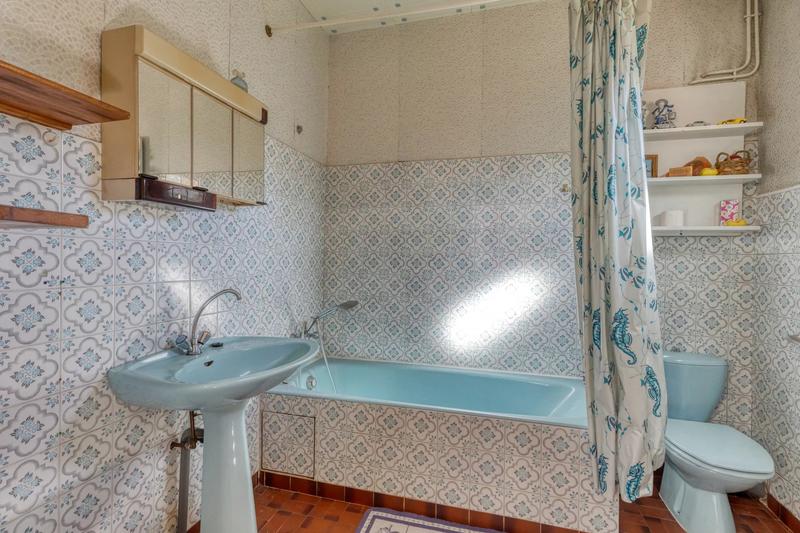 Maison - 217 m² - 10 pièces