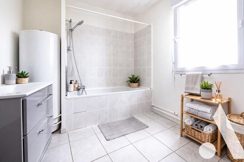 Maison - 80 m² - 5 pièces