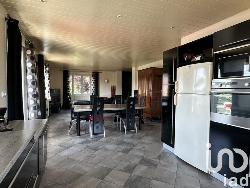 Maison - 190 m² - 9 pièces