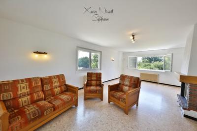 Maison - 157 m² - 7 pièces