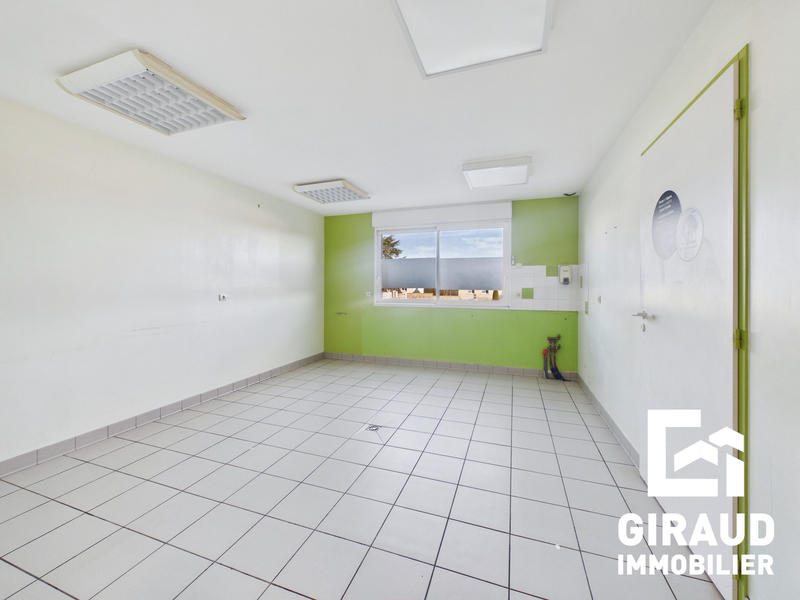 Local commercial - 770 m²