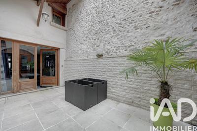 Maison de ville - 140 m² - 7 pièces