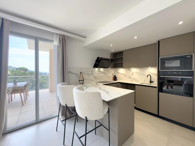 Appartement - 116 m² - 4 pièces