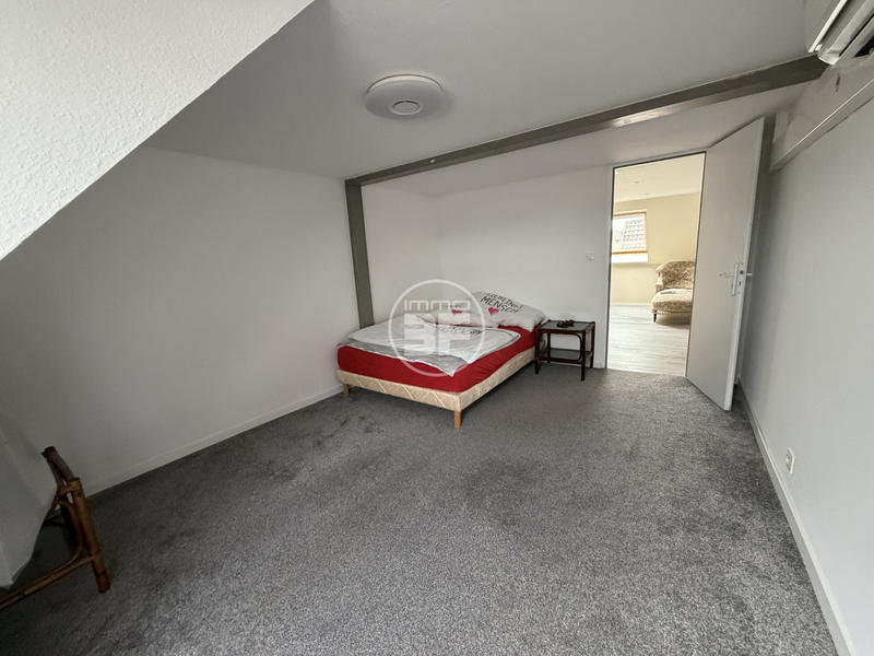 Appartement - 125 m² - 5 pièces