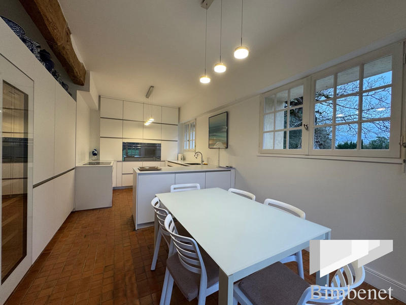 Manoir - 366 m² - 10 pièces